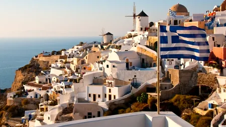 Veniturile din turism ale Greciei au scăzut. Cât cheltuie românii care-și fac vacanța în statul elen