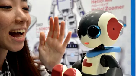 Japonezii au lansat un nou robot humanoid. Ce știe să facă Robi jr.