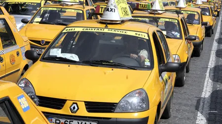 Zeci de taximetriști au blocat ieri traficul la Piața Universității, protestând față de nemajorarea tarifelor