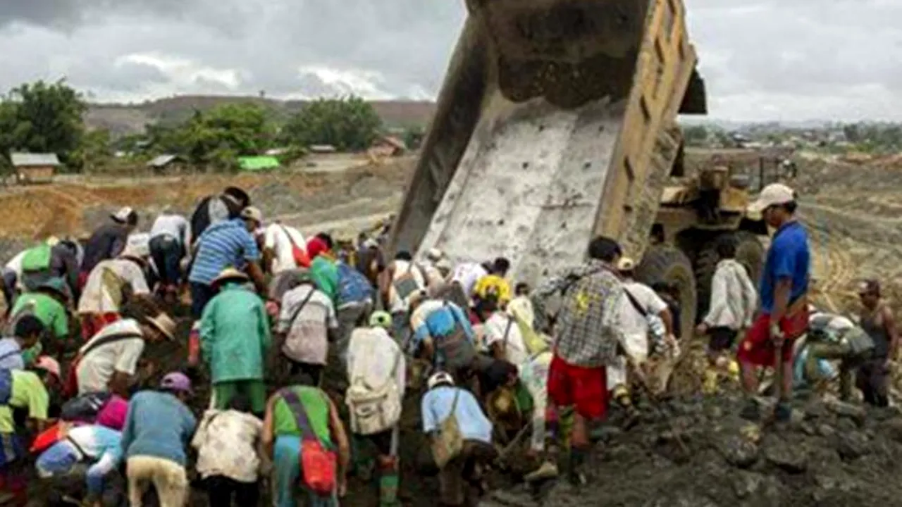 Peste o sută de morți la o mină din Myanmar, după prăbușirea unei grămezi de sedimente
