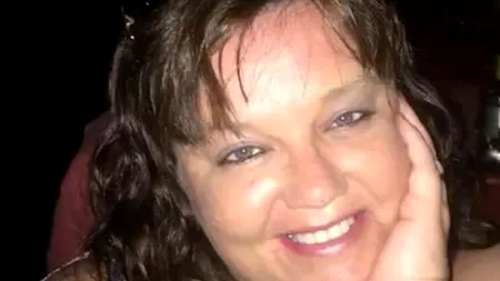 O polițistă-problemă, dată afară după ce și-a UMILIT colegii de 25 de ori: „Ai o cremă pentru o infecție INTIMĂ?