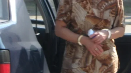 Femeie din Constanța, reținută după ce a încercat să angajeze asasini pentru a-i ucide fostul soț. Câte mii de euro era dispusă să plătească