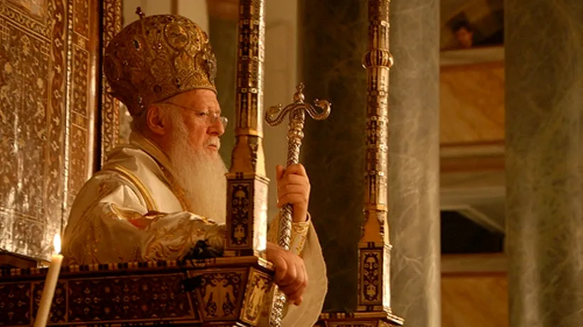 Întâlnire istorică între BISERICI. Patriarhul ortodox Bartolomeu merge la înscăunarea Papei Francisc 