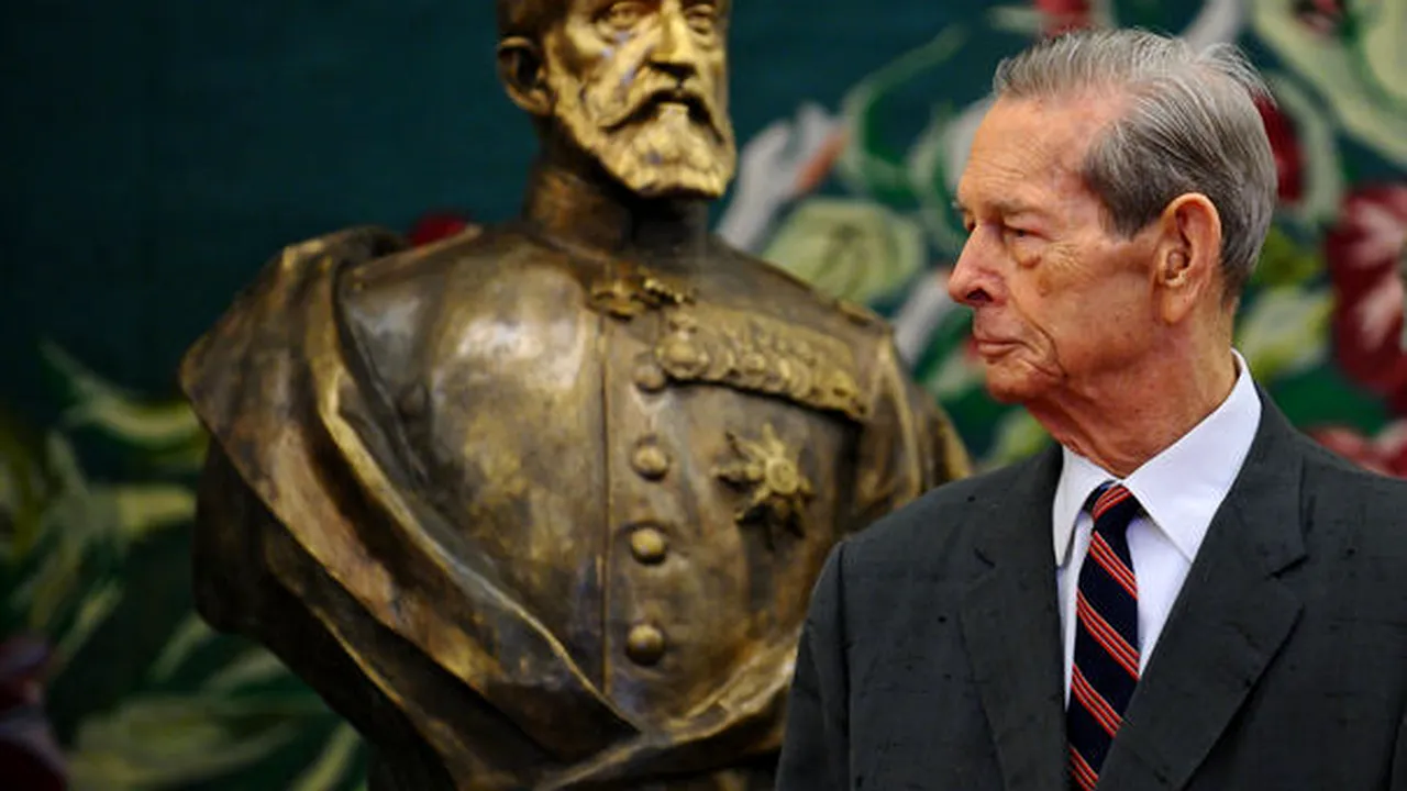 GÂLCEAVĂ POLITICĂ pe tema instituției 