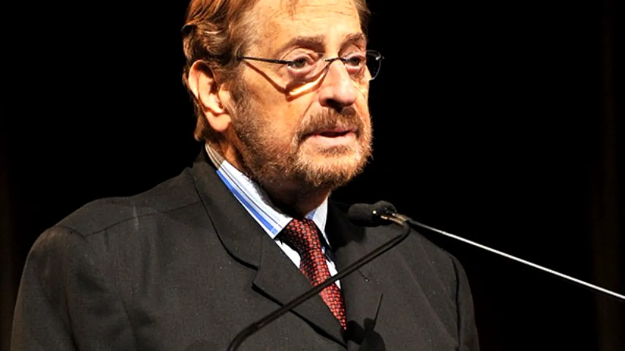 Producătorul de muzică Phil Ramone, distins cu 14 premii Grammy, a decedat la vârsta de 72 de ani