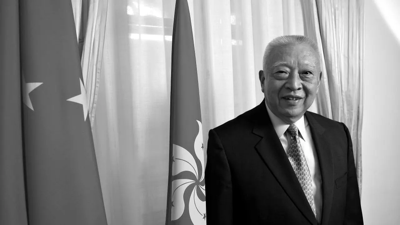 Doliu în Hong Kong: a murit Tung Chee-hwa, primul lider care a condus orașul în momentul istoric al revenirii la China, după plecarea britanicilor