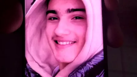 Adolescent de 14 ani, dat DISPĂRUT în Pitești după ce a plecat de la școală. Autoritățile au emis și un mesaj RO-Alert pentru găsirea sa