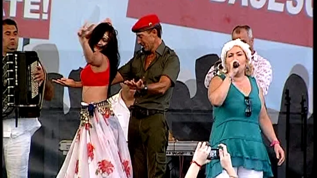 REFERENDUM 2012. Cine cântă și pe ce la mitingurile electorale