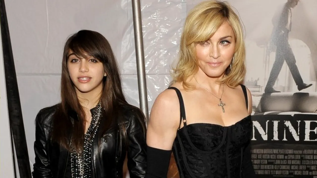 Fata Madonnei pleacă la facultate pe banii ei. De ce vrea să stea departe de casă