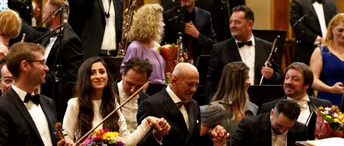 VIDEO | „Crai nou” a lui Ciprian Porumbescu a răsunat în Sala de Aur a Filarmonicii din Viena, sub bagheta maestrului dirijor Daniel Jinga