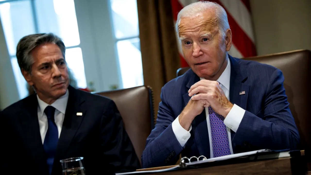 Frankfurter Allgemeine Zeitung: Semnale de alarmă din partea Washingtonului / Trump ar putea genera dubii privind existența NATO