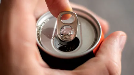 Ingredientul din băuturile energizante care ar putea favoriza dezvoltarea leucemiei, potrivit unui studiu