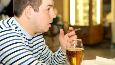 Unde se interzice fumatul de la 1 ianuarie. Ministrul Arafat, pentru Gândul: 