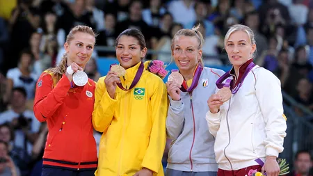 JOCURILE OLIMPICE 2012. Alina Dumitru: Nu am fost la vot, acum patru ani m-a sunat președintele, acum nu m-a sunat nimeni