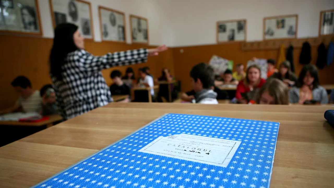26.640 de alocații pentru susținerea familiei, suspendate din cauza absențelor școlare