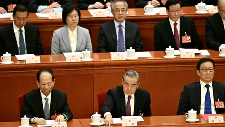 China va organiza o întâlnire cu Rusia și Iranul pentru a discuta despre programul NUCLEAR iranian, în contextul presiunilor făcute de Trump