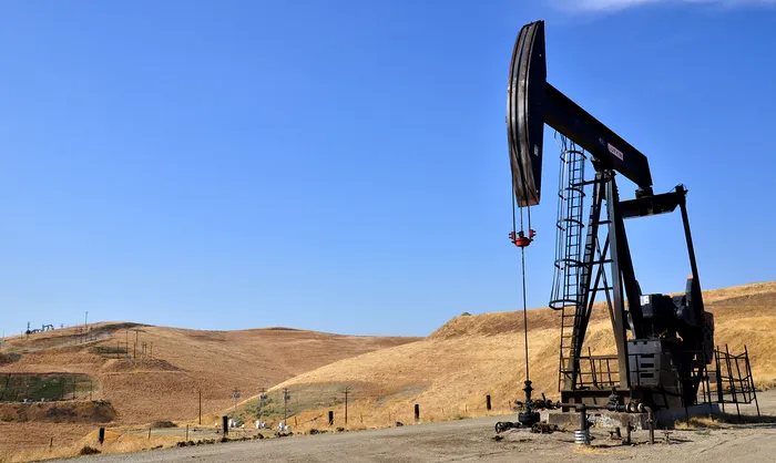Scurgeri imense de petrol la una dintre cele mai mari instalații din Europa