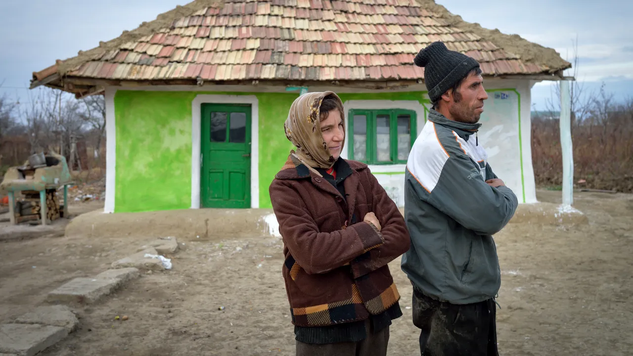 România este țara din Europa cu cei mai mulți proprietari, dar și cu o mare problemă. Unul din cinci români nu are în casă o dependință elementară