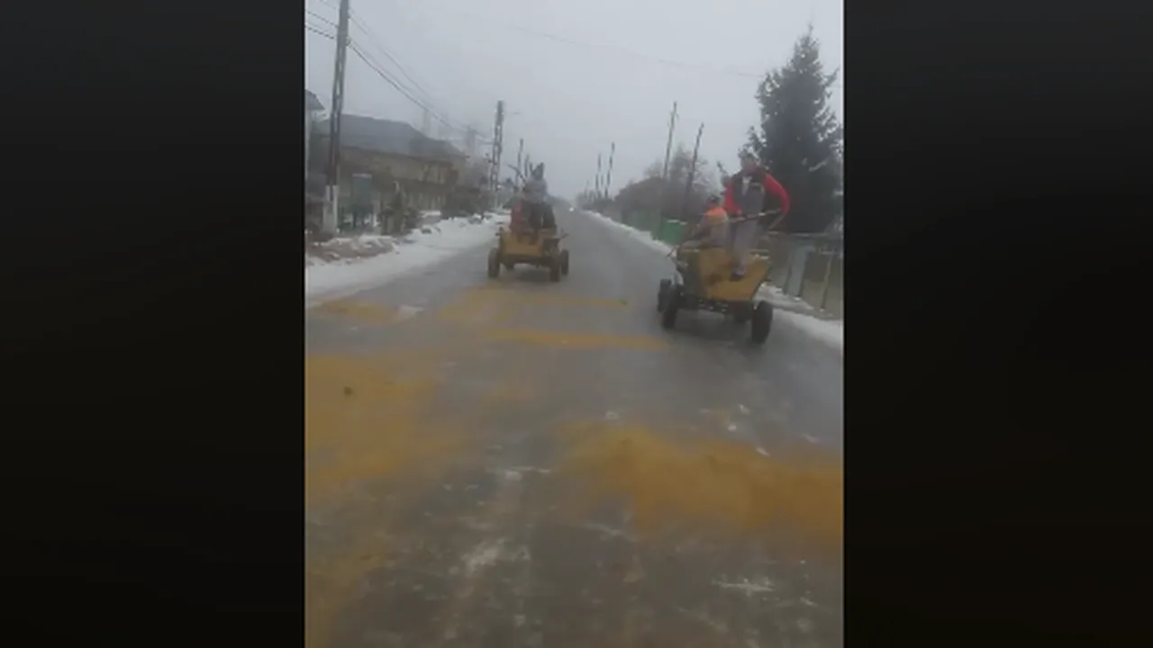 Ca în EVUL MEDIU. Problema GHEȚII de pe șosele, rezolvată CU CĂRUȚA
