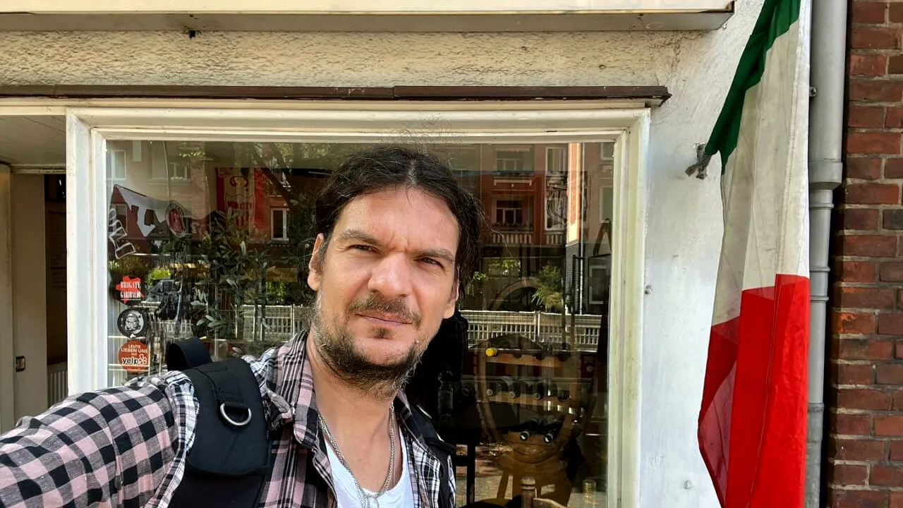 FOTO / Tudor Chirilă, despre cariera sa. ”Maică-mea m-a învățat să fiu un actor RIGUROS”