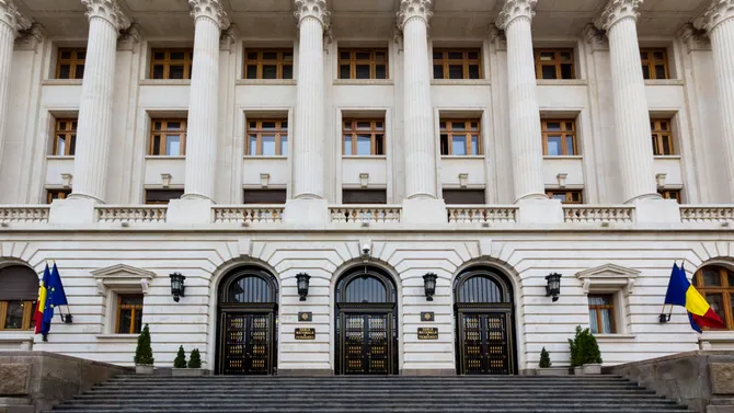 BNR menține dobânda-cheie, „în condițiile incertitudinilor deosebit de ridicate”. Estimările băncii centrale privind evoluția INFLAȚIEI