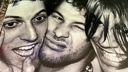 Anunțul trist făcut de rockerii de la Red Hot Chili Peppers. Chitaristul Jack Sherman a murit la 64 de ani