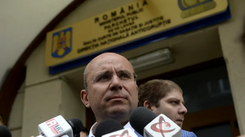 Cozmin Gușă candidează independent la ALEGERILE prezidențiale