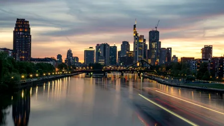 BCE constată că sistemul de plăți în zona euro este ”FRAGMENTAT”, cerând avansarea digitalizării și reducerea dependențelor externe