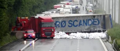 Șofer român, rănit într-un accident între două TIR-uri pe o autostradă din Belgia