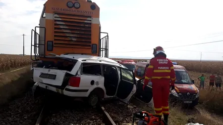 Accident grav în Suceava. Două persoane au murit, după ce autoturismul în care se aflau a fost lovit de tren