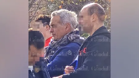 EXCLUSIV | Călin Georgescu, surprins fără bodyguarzi și cu mașina personală. Unde și-a petrecut duminica fostul candidat la prezidențiale