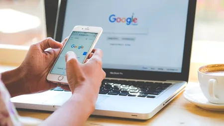 Google lansează în România Google News Showcase, un nou program dedicat industriei media