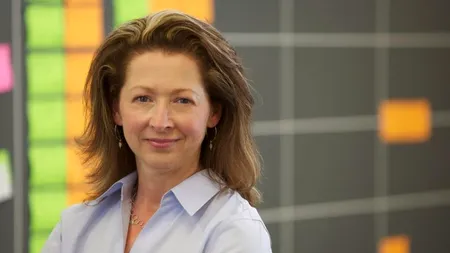 A refuzat un job de vis la Google și a investit toate economiile într-o idee. Acum are un business de mare succes