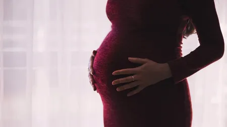 Mărturia unei gravide din București, infectată cu coronavirus:  „Experiența COVID a fost o traumă. Nu am crezut că poate să fie atât de rău”