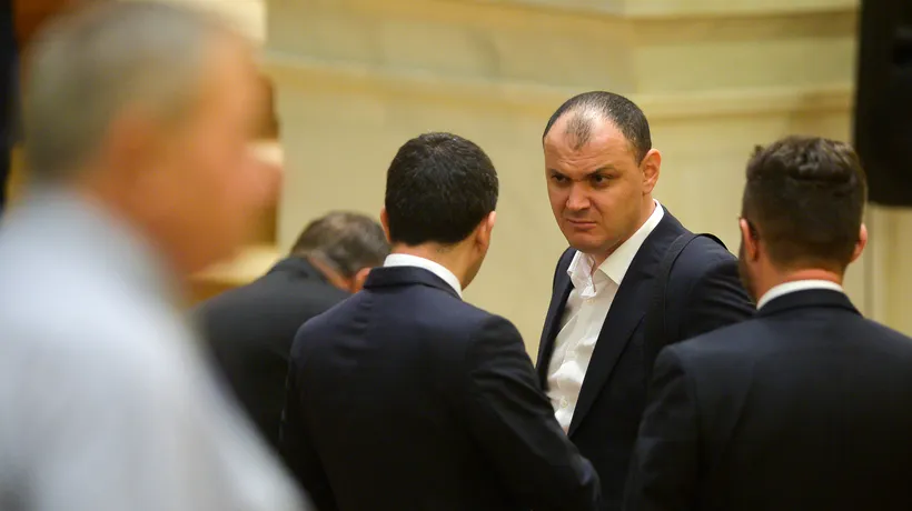 Sebastian Ghiță se roagă de deputați să nu-l dea pe mâna procurorilor