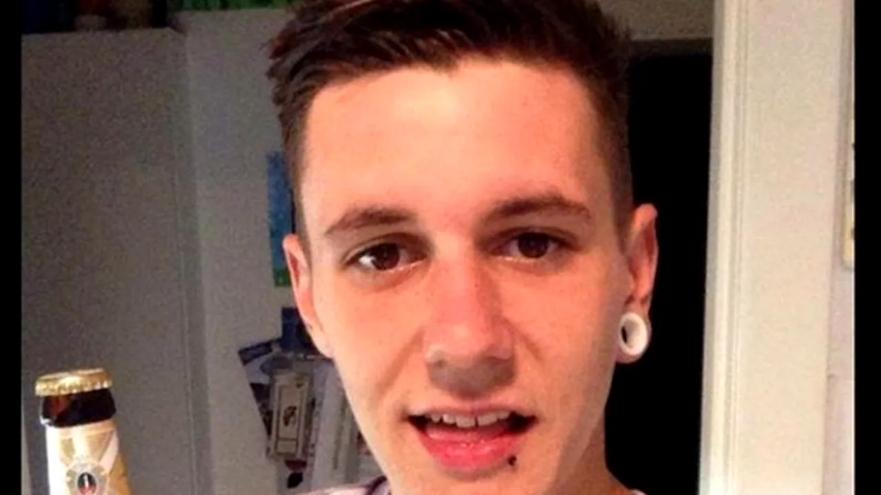 Un tânăr s-a întâlnit în paralel cu trei fete. Ce a pățit când adevărul a ieșit la iveală