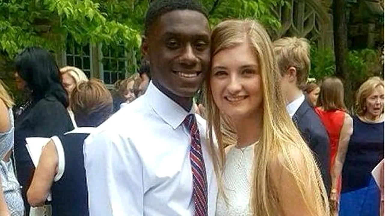 Părinții i-au tăiat unei tinere orice sursă de finanțare, după ce au aflat că are un iubit de culoare. Întorsătura neașteptată care a făcut-o celebră pe Internet