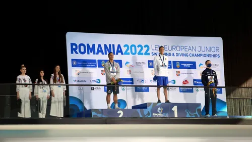 VIDEO. David Popovici câștigă a doua medalie de aur la Campionatele Europene de înot pentru juniori. Cu ce timp s-a impus la finala de 200 metri liber