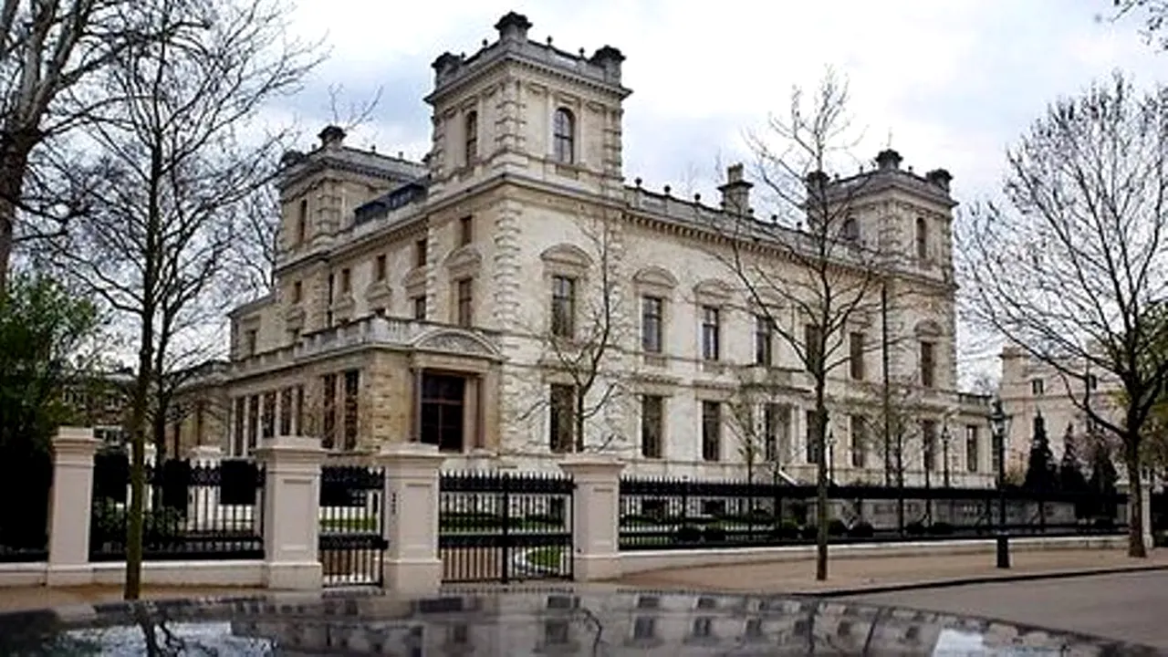 Casă din Londra, scoasă la vânzare cu 374 mil euro. Cine a fost proprietarul
