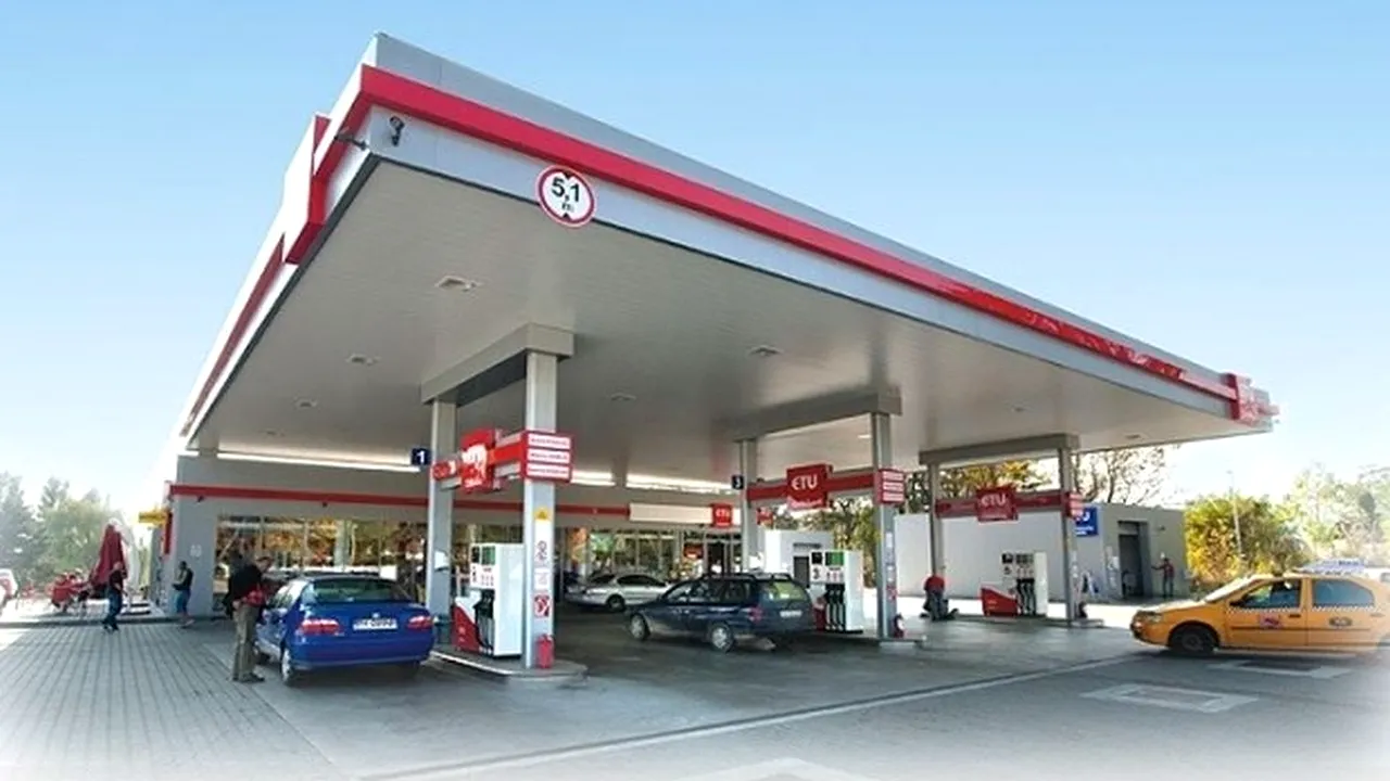Vești bune pentru șoferi. Locul de unde se poate cumpăra combustibil fără adaos comercial: 3,87 lei pentru un litru de motorină începând de azi