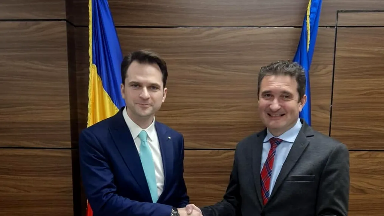 Contract de 280 milioane de lei pentru MODERNIZAREA rețelei de termoficare din Arad. Sebastian Burduja: „Va îmbunătăți viața arădenilor”