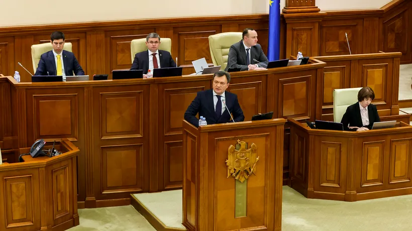 Noul Guvern al Republicii Moldova a fost ÎNVESTIT în funcție