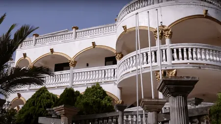 Gigi Becali a ridicat singura MĂNĂSTIRE ortodoxă din Uganda. Clădirea seamănă cu un palat