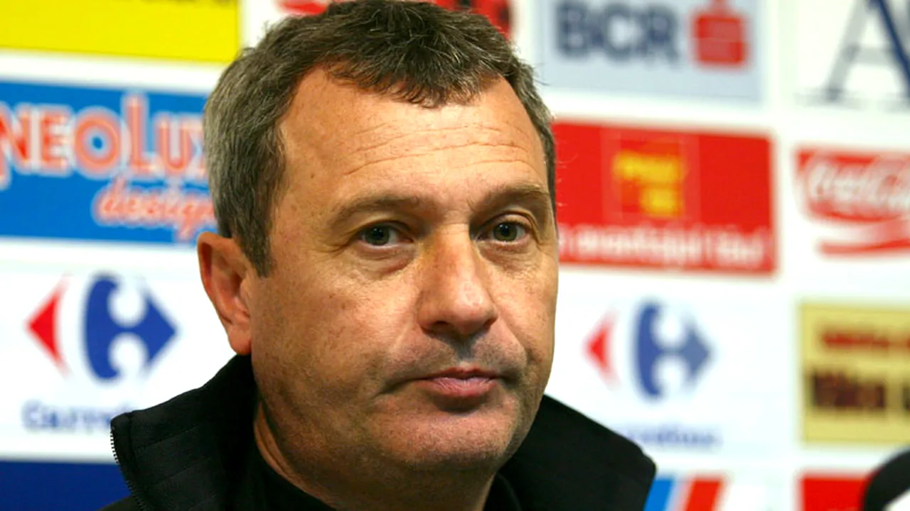 Antrenorii echipei FC Viitorul, infectați cu Covid-19. Principalul Mircea Rednic va conduce online antrenamentele, iar secunzii Sorin Rădoi și Ștefan Preda vor fi înlocuiți