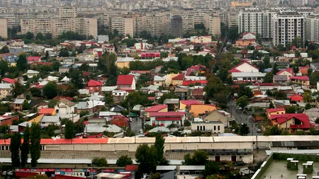 Prețurile cerute pentru locuințele scoase la vânzare în Capitală au scăzut cu până la 6% în 2012