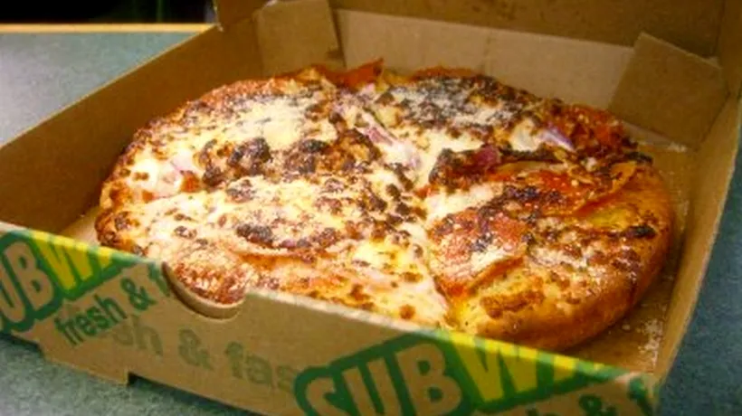 Ce a pățit o femeie care a cumpărat o pizza de la Subway