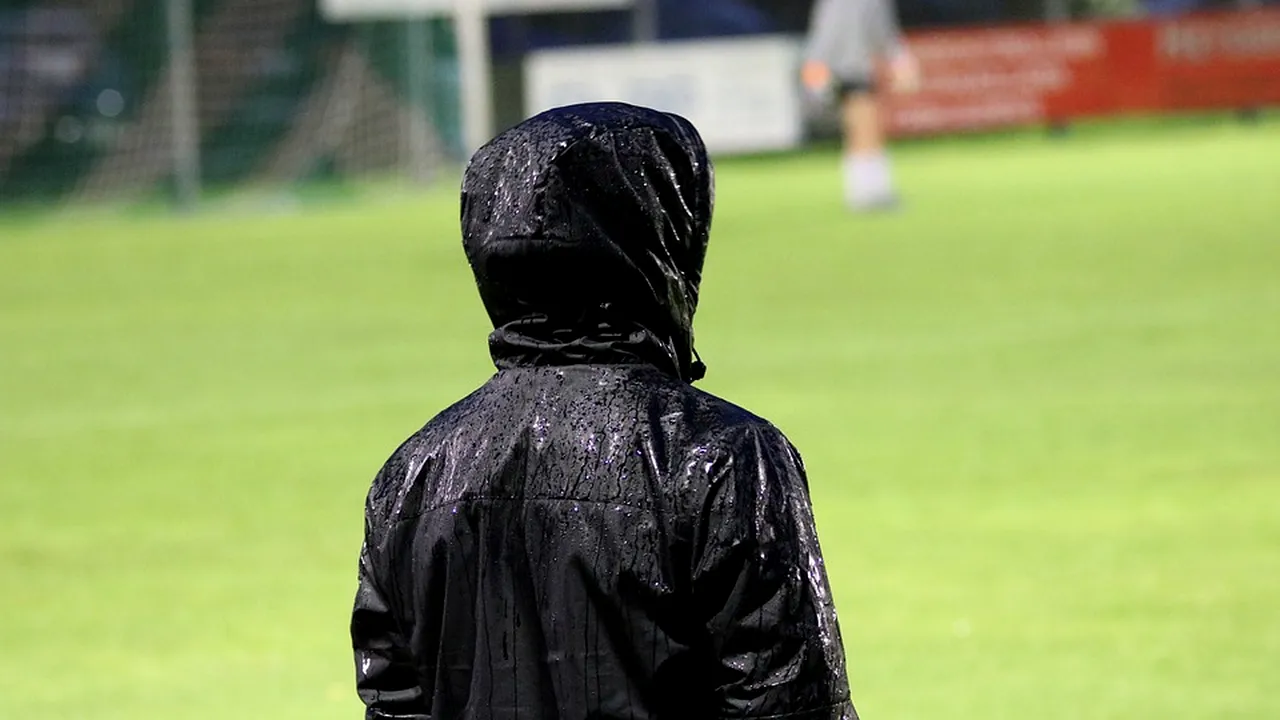 Breaking news: Dramă în fotbalul românesc! Selecționerul echipei naționale, răpus de Covid-19!