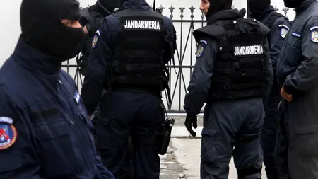 Conflict între zeci de susținători ai lui Victor Ponta și Dan Diaconescu, la Târgu Jiu