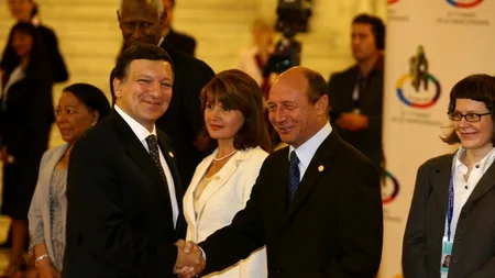 Băsescu: Barroso s-a oferit să transfere oameni să lucreze direct pe programe cu România