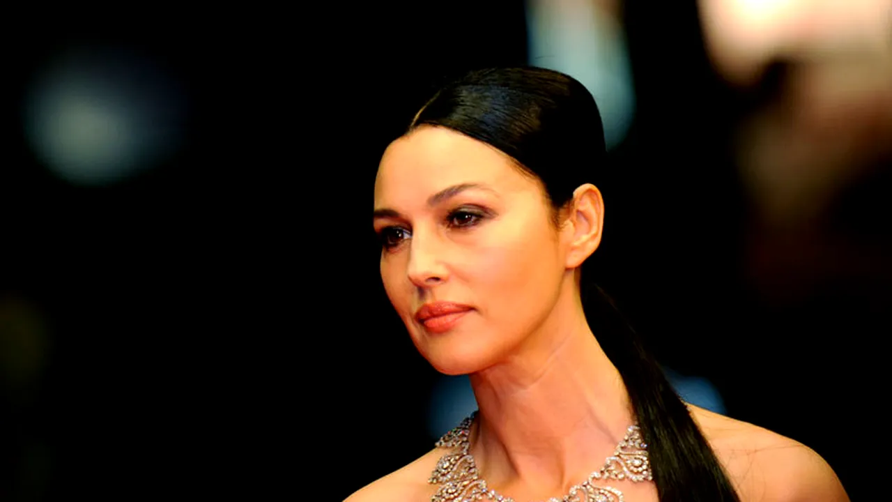 Monica Bellucci surprinde: Sexul frecvent și legumele proaspete, cheia unei vieți sănătoase